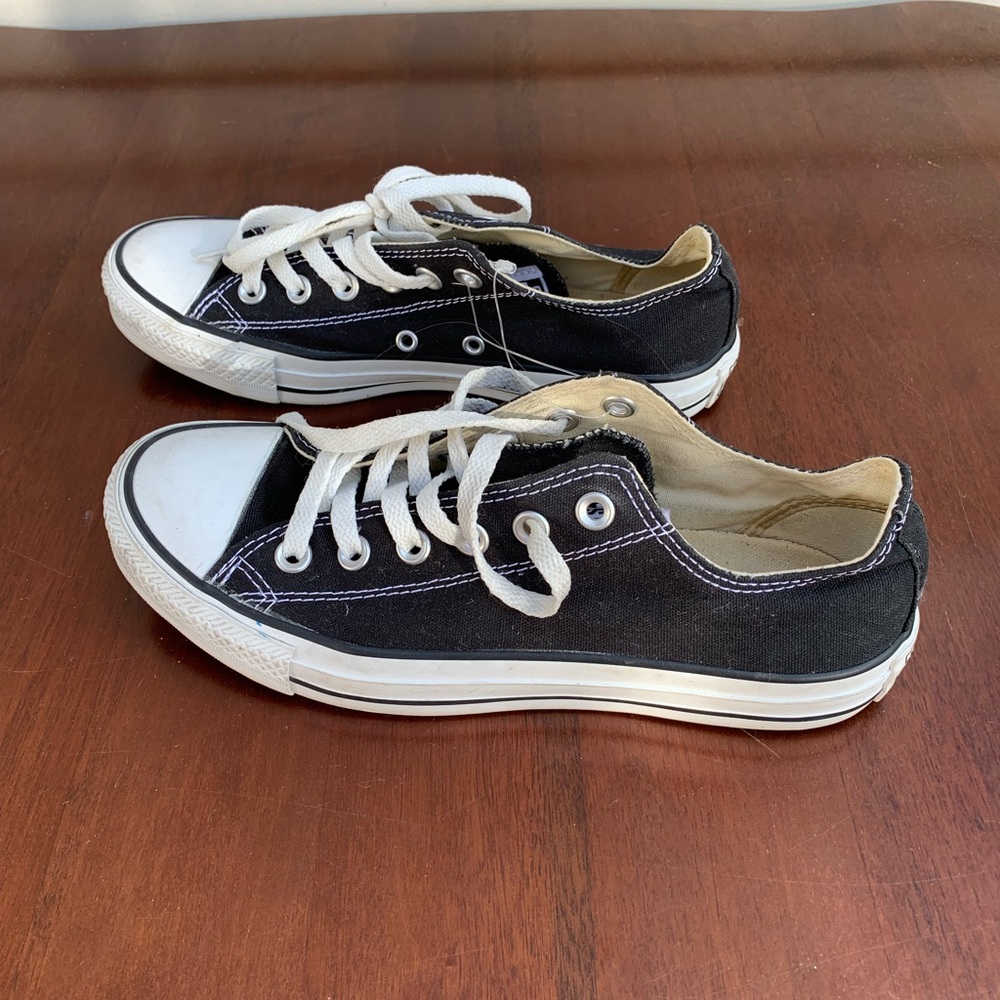 Converse Black low top sneakers